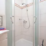 Brodarica 15270a 아파트