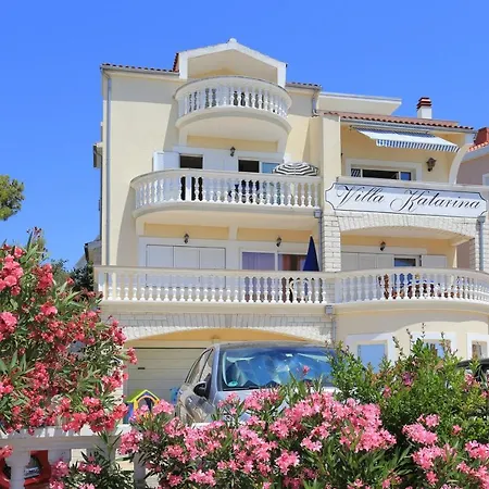 Apartment Brodarica 15270a