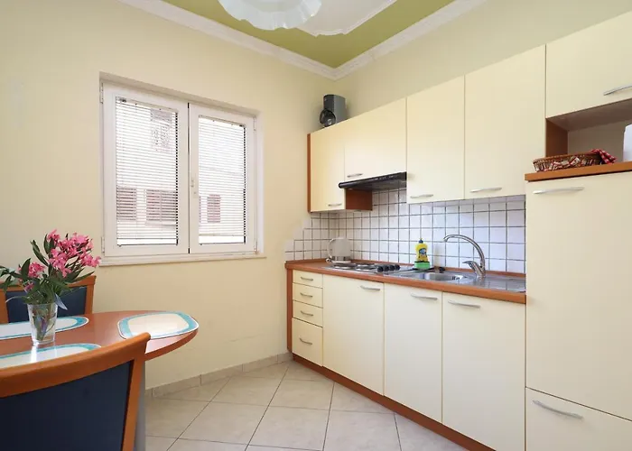 Brodarica 15270a Apartman