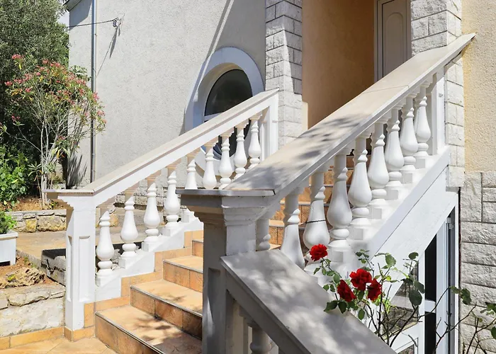 Apartman Brodarica 15270a *